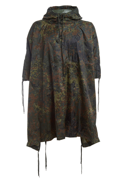 Nylon Poncho, 100% Waterproof