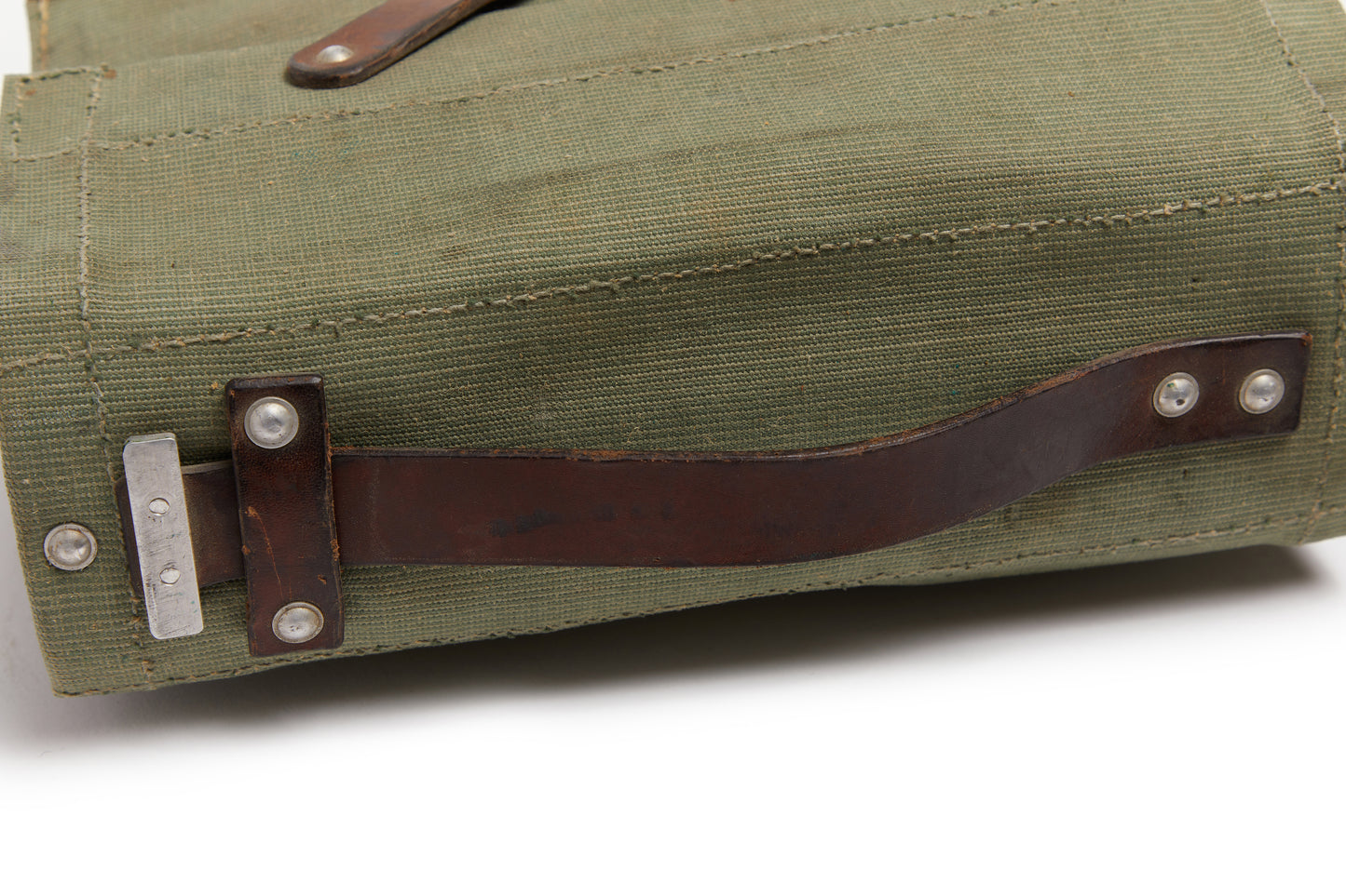 Swiss Army Ammunition Bag, 1960s period, like-new condition