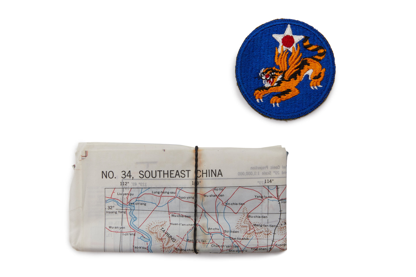 U.S. Army 14th Army Air Force (USAAF) embroidered 'Flying Tigers' shoulder sleeve insignia